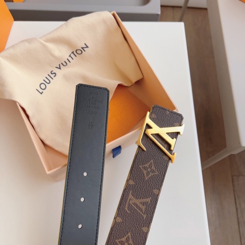 Louis Vuitton LV Initiales 40mm Reversible Belt