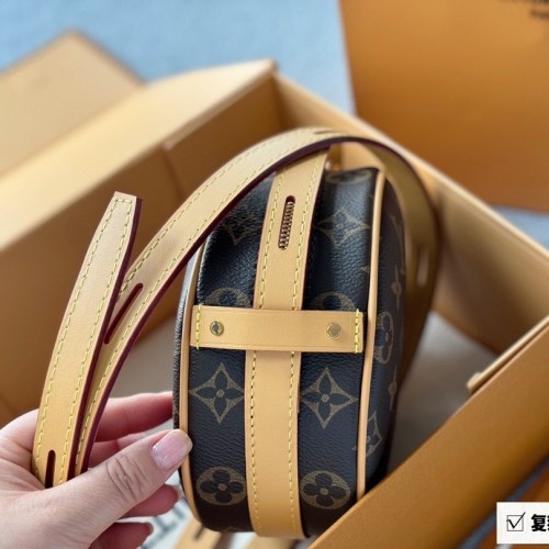 Louis Vuitton Boite Chapeau Souple PM