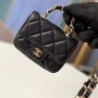 *Superior* Chanel 21B Classic Belt Bag