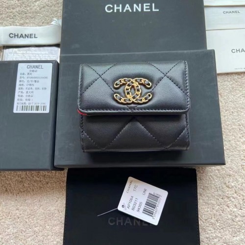 *Superior* Chanel Goatskin Chanel 19 Small Flap Wallet