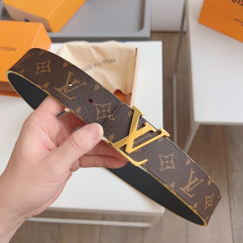 Louis Vuitton LV Initiales 40mm Reversible Belt