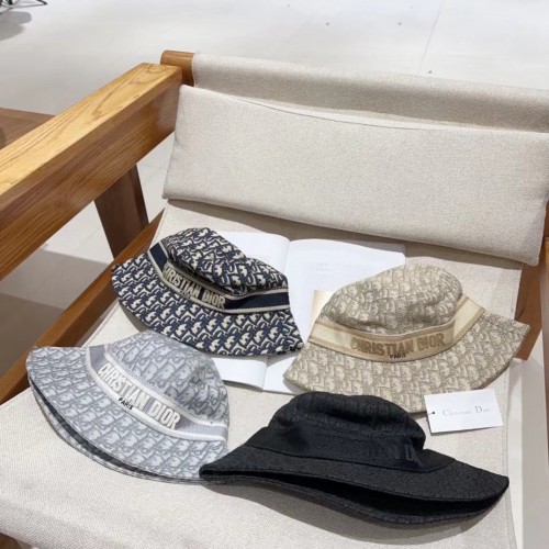 Dior D-Bobby Dior Oblique Small Brim Bucket Hat