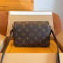 Louis Vuitton Steamer Wearable Wallet