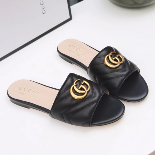 Gucci Jolie Quilted Medallion Slide Sandals