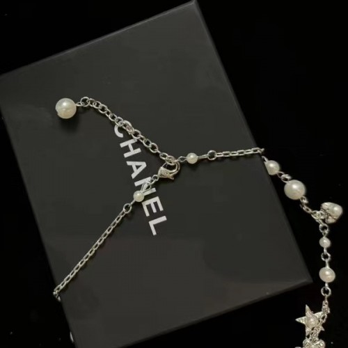 Chanel Starts Pearl #5 CC Necklace